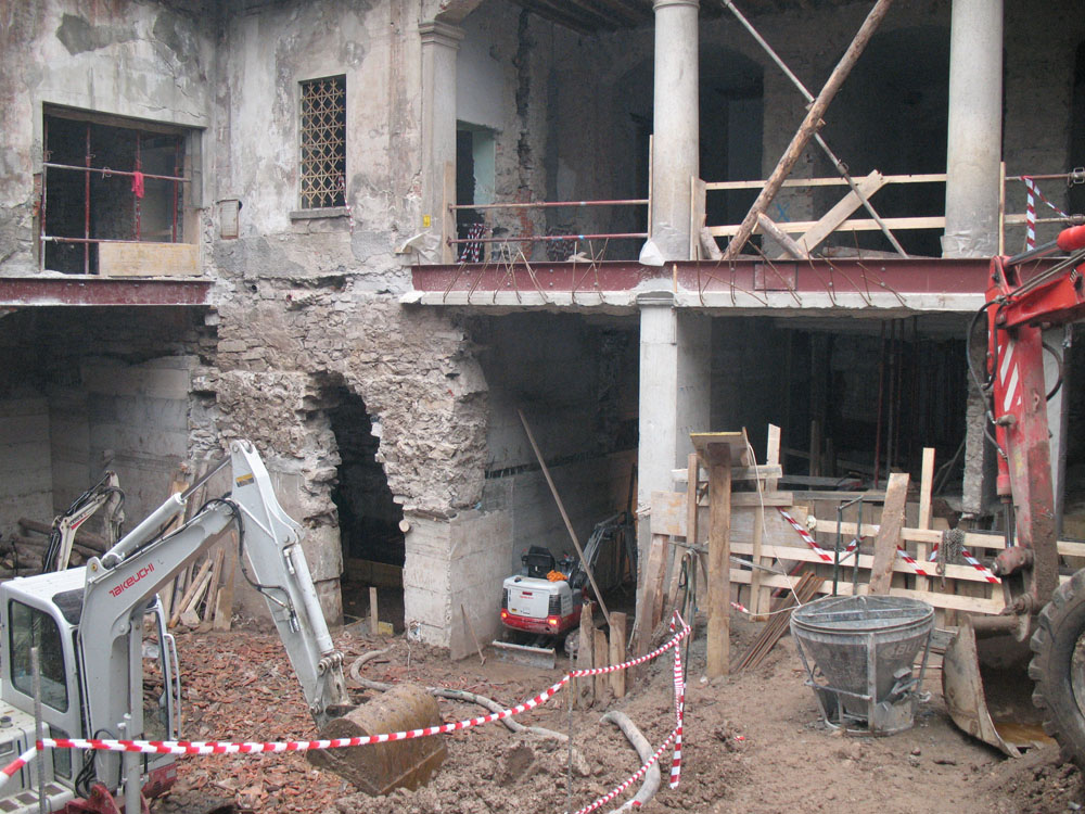 edilizia fontana sottomurazioni scavi armati specializzati sottomurazioni 32opere strutturali scavi